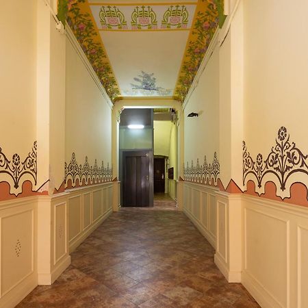 Апартаменты Casa Cosi - Francoli 1 Барселона Экстерьер фото